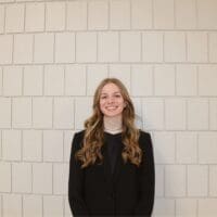 Headshot Image for bella-price